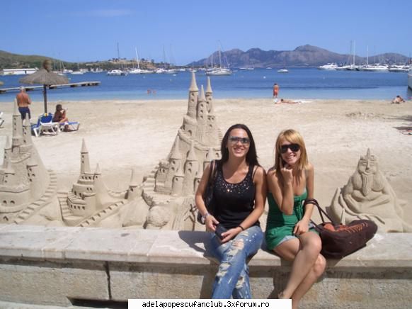 :) pozele voastre preferate cu adela